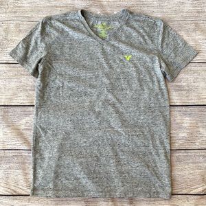 American Eagle Grey Heathered V-neck T-Shirt Men’s Sz S
